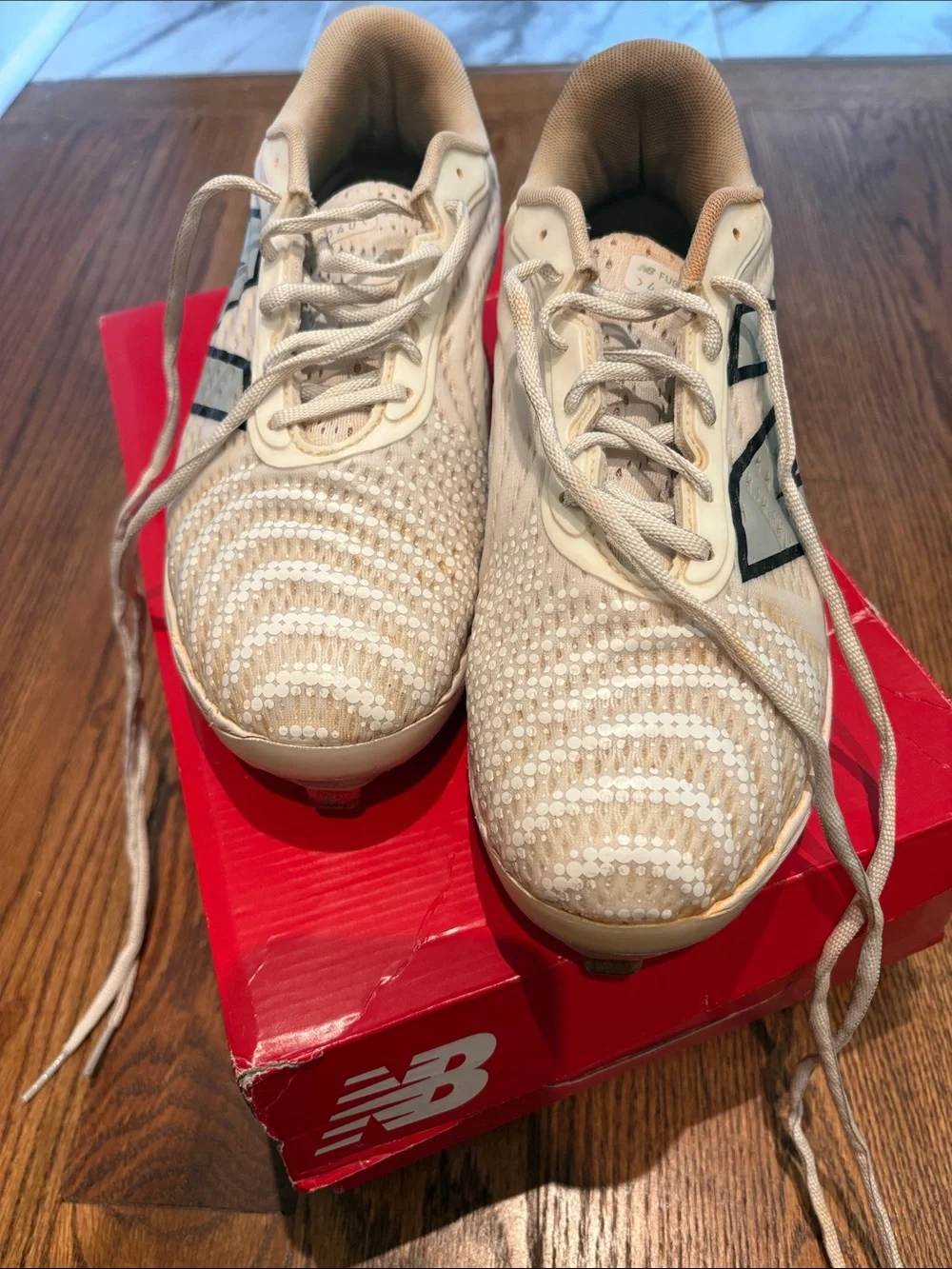 New Balance FuelCell 4040 v7 Metal Baseball Cleats